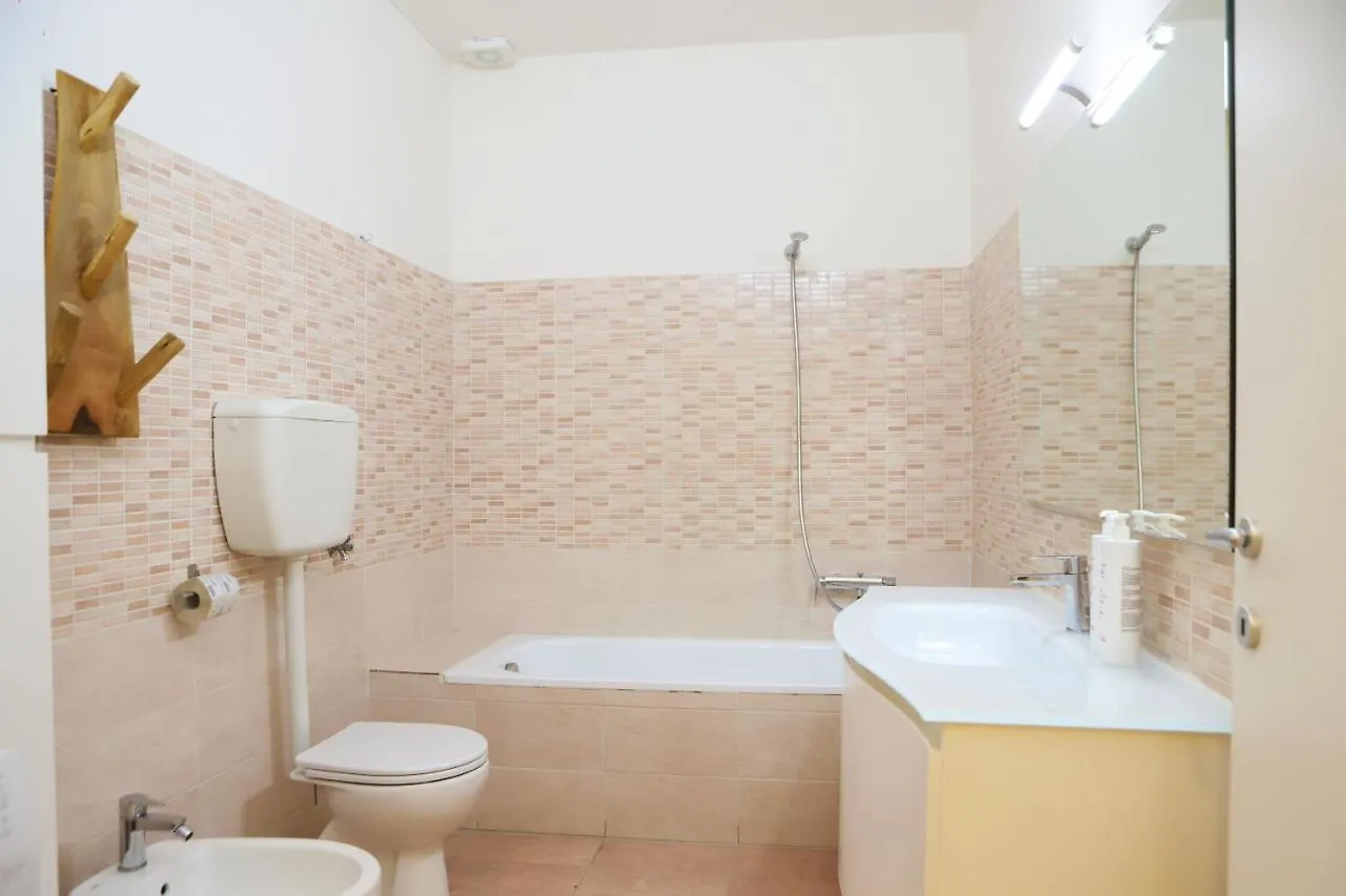 Appartement A Due Passi Dall'Orto Botanico Di Napoli By Wonderful Italy